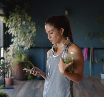 Small Changes, Big Results A Realistic Beginner's Guide to Healthy Eating